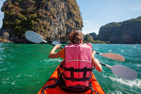 Kayaking in Ha Long Bay